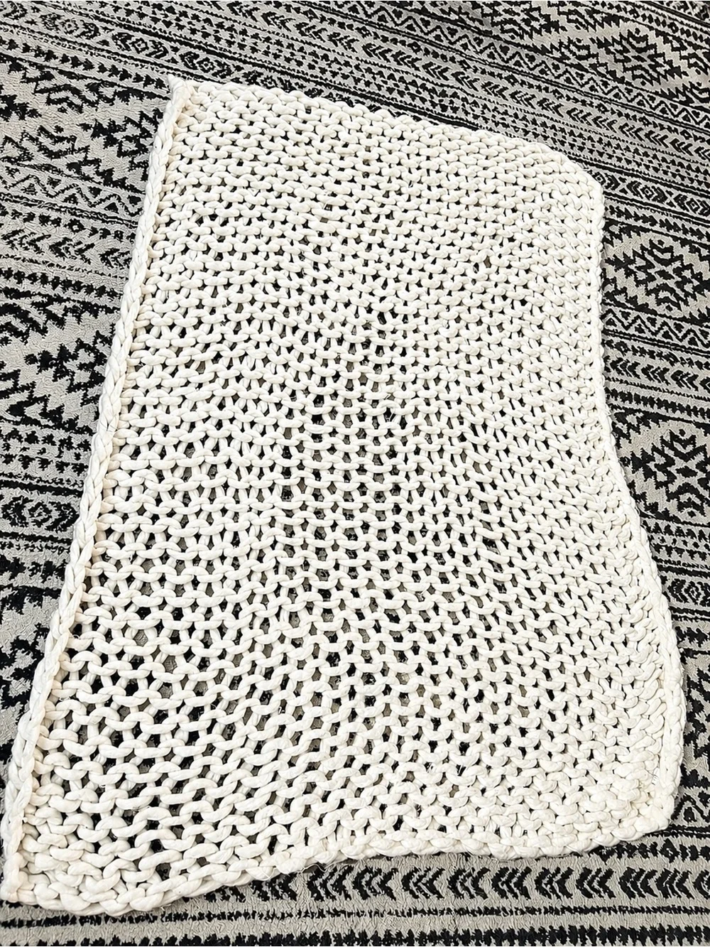 Chunky Knit Throw Blanket - Ivory White